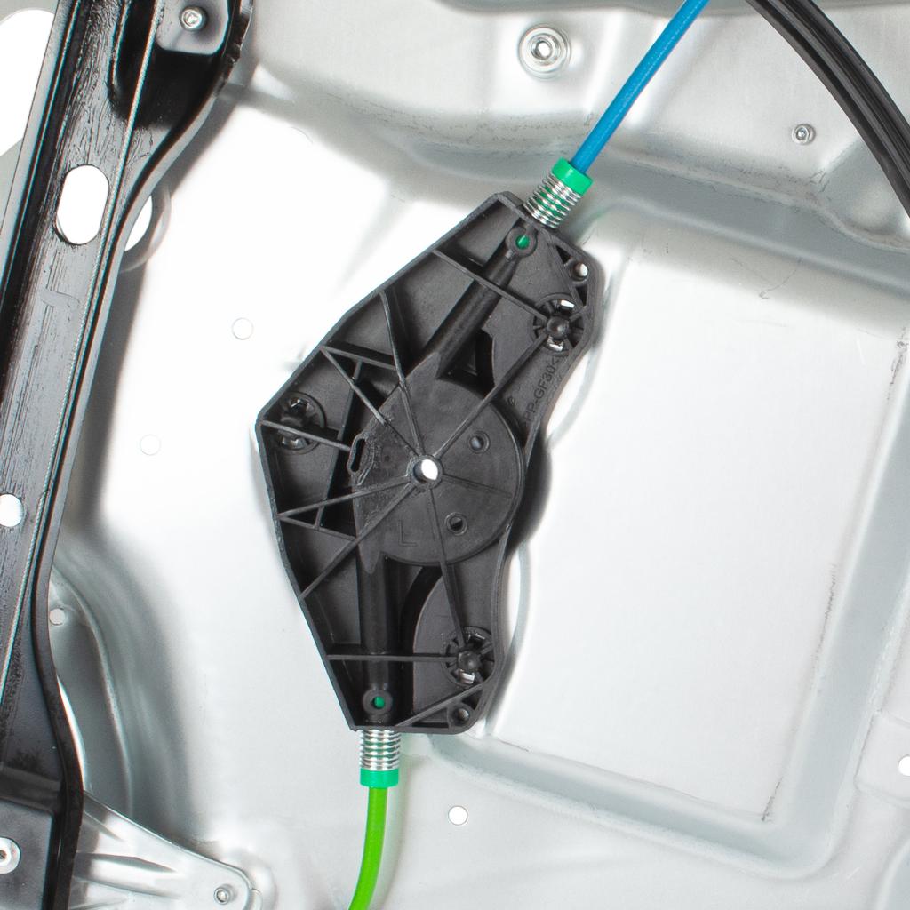 VW Passat B6 05-10 electric window regulator front left WITH PANEL
