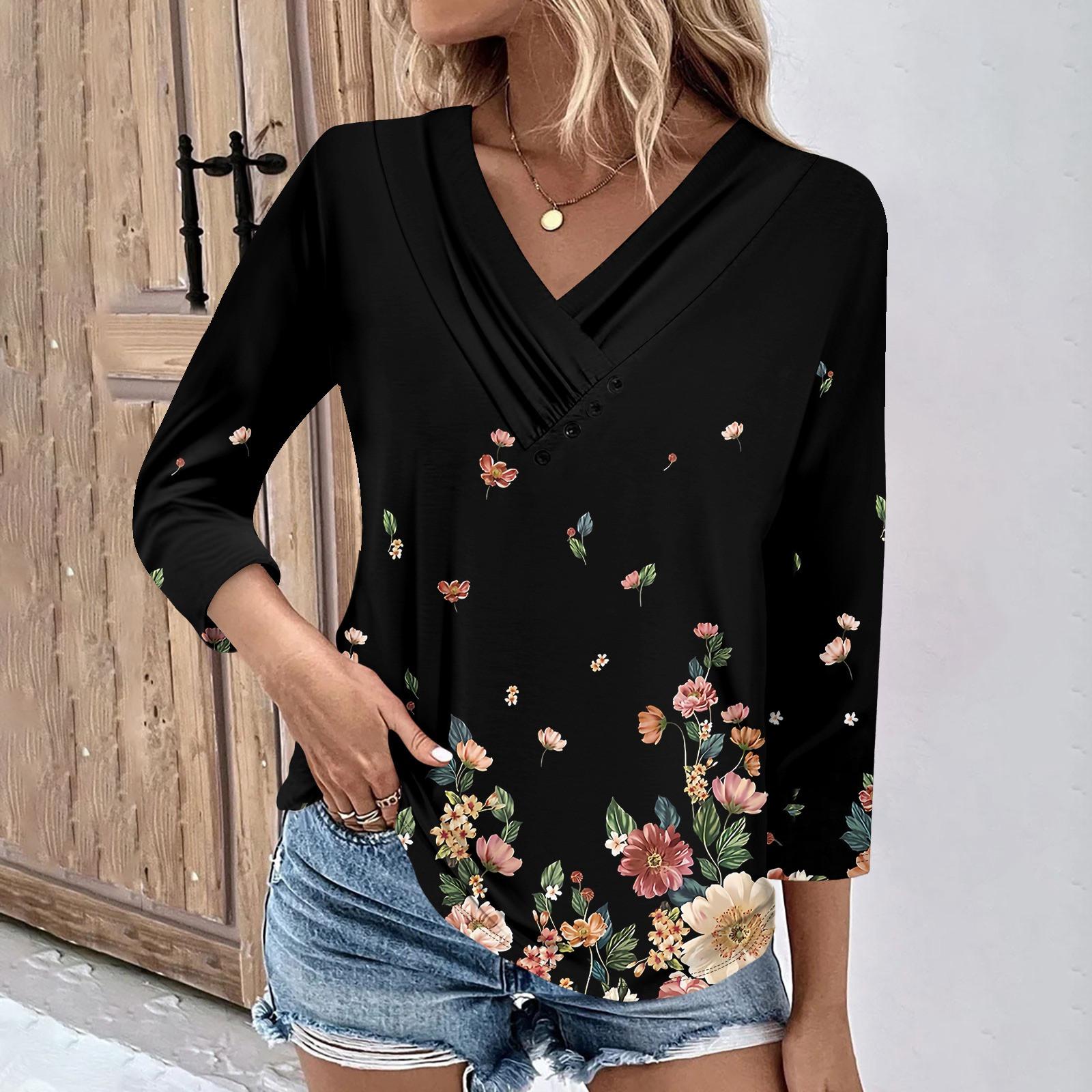 Женские повседневные футболки с рукавом 3/4 для выходных с V-образным вырезом и принтом — фото 7