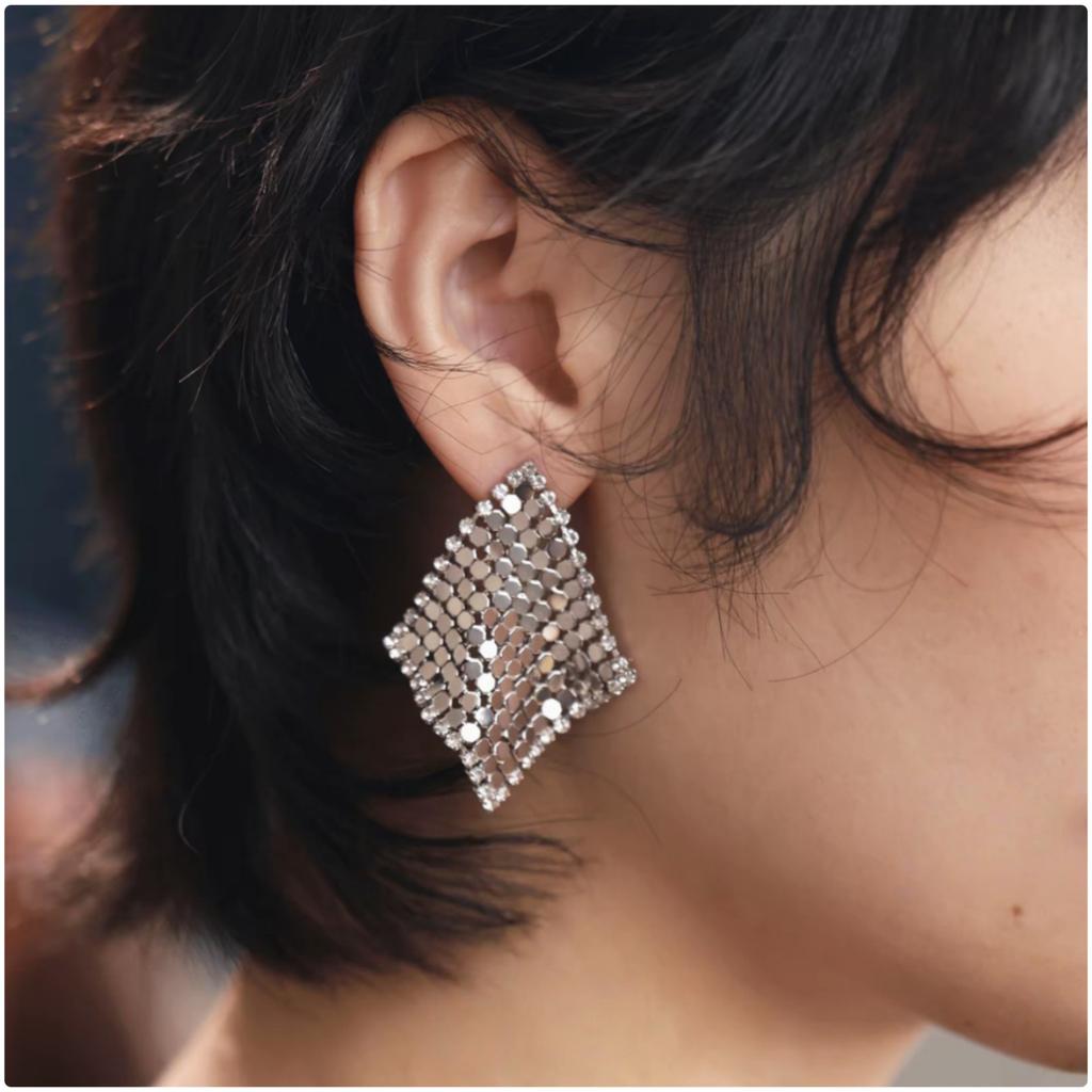 2026 New Diamond-Shaped Sequin Zircon Versatile Non-Fading Tassel Earrings Fashionable French Retro Women'S Earrings