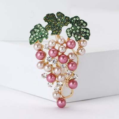 Summer Fresh Rhinestone Pearl Grape Brooch Light Luxury Versatile Women'S Suit Shirt Corsage Jewelry Pin