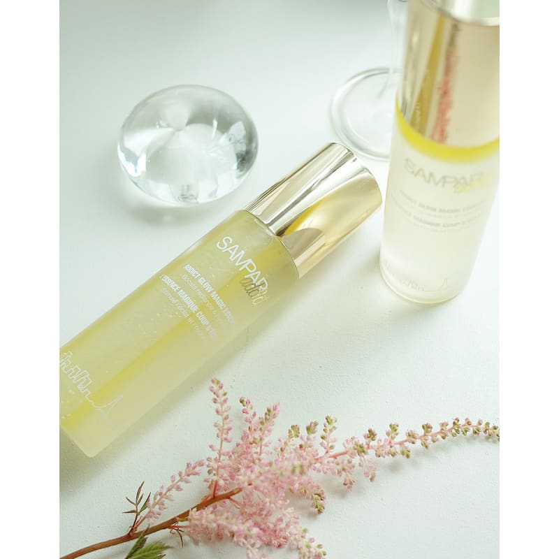 2 Bottles of Glow Magic Radiance Essence