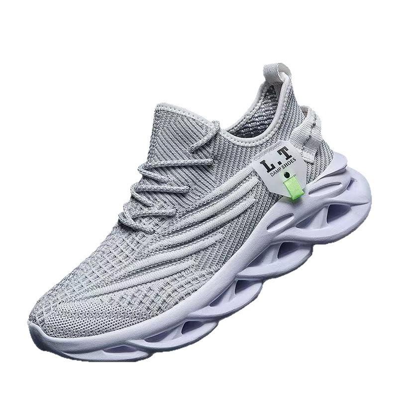 Men's shoes new summer fly-woven mesh breathable running shoes fashionable versatile coconut shoes soft-soled sneakers