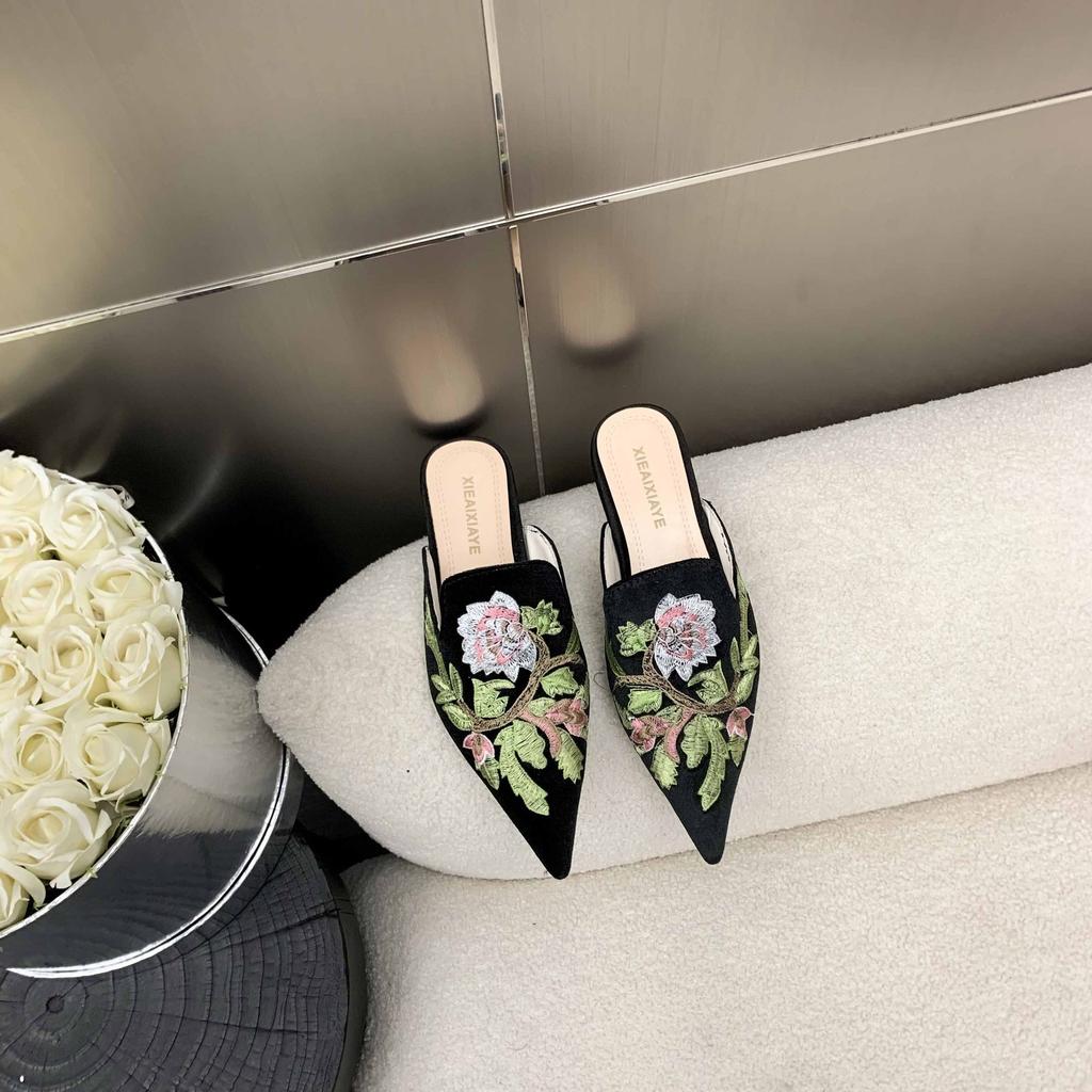 Slides Embroidery Pointed Toe Retro Black Women's Mules Slippers and Ladies Sandals Low Price Designer Luxury Easy Wears Shoes