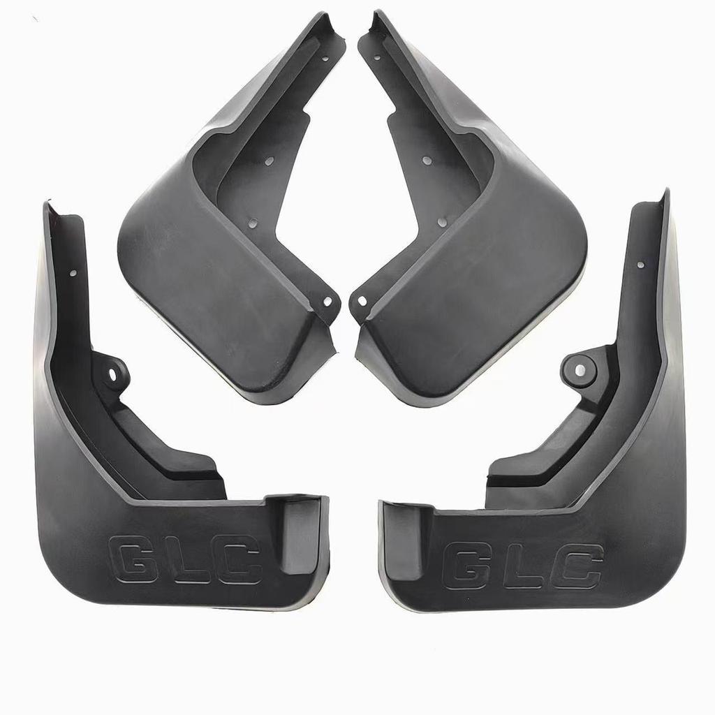 Enhanced Accessories for 2020-2022 Mercedes-Benz GLC 300L: Running Boards, Tires, Mudguards, Soft Rubber Mud Flaps.