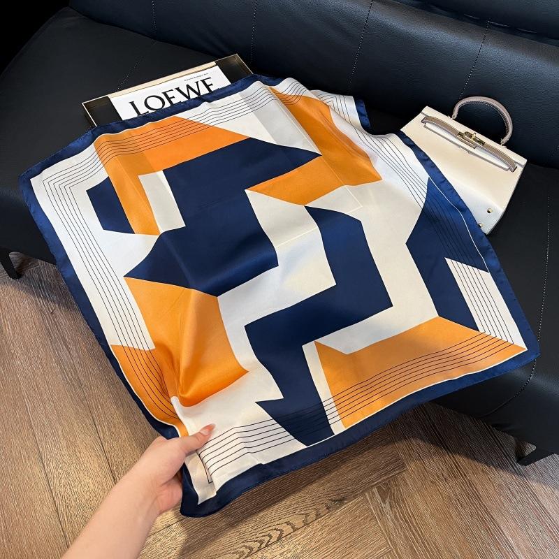 New silk scarf women's fashion versatile high-end small square scarf Korean version neck protection scarf spring and autumn retro scarf binding bag