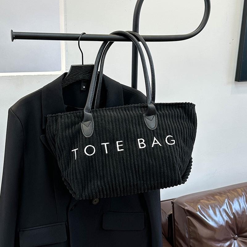 

Fashion Corduroy Large Capacity Commuter Tote Bag Women s Versatile Commuter Personality Casual Premium Shoulder Bag чорний