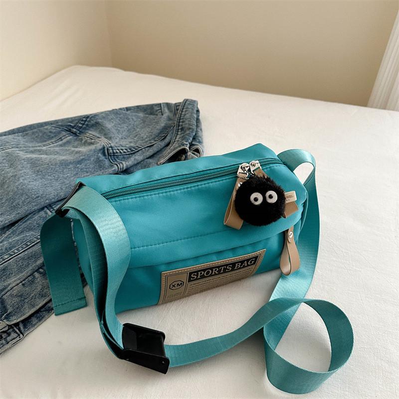 Stylish Casual Women's Shoulder Bag In Trendy Japanese And Korean Design With Pillow Shape And Multiple Color Options For Outdoor Use