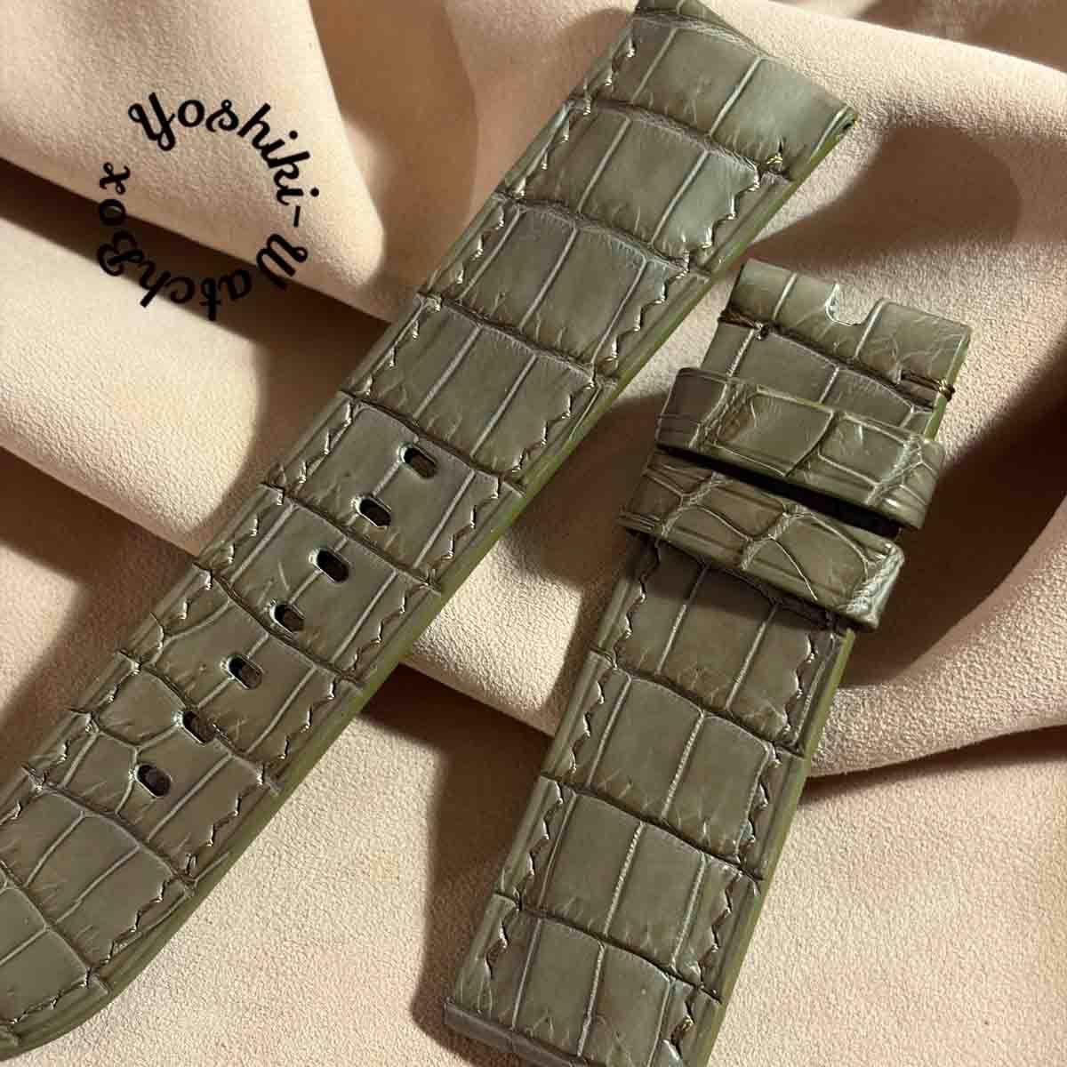 Used cro-2135 Crocodile watch strap olive (lug width 24 mm - buckle width 22 mm)
