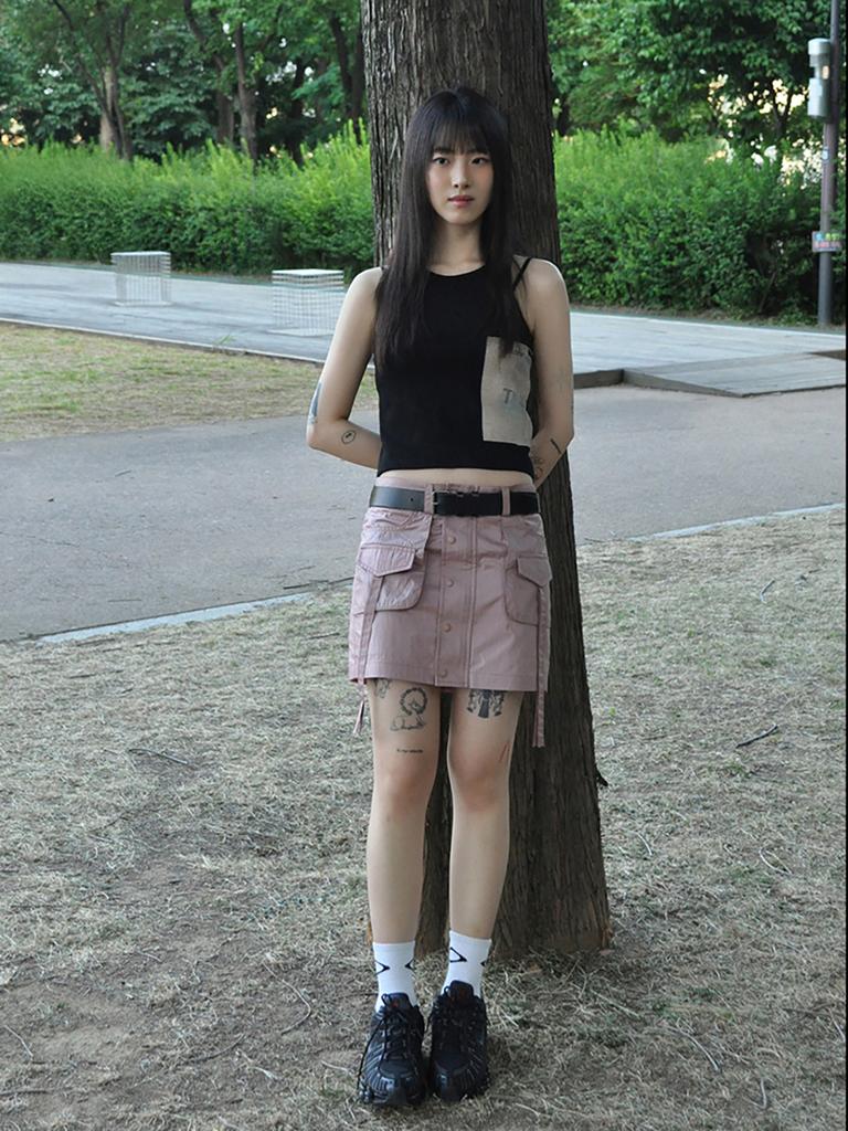 Tud Glossy Cargo Skirt Pink