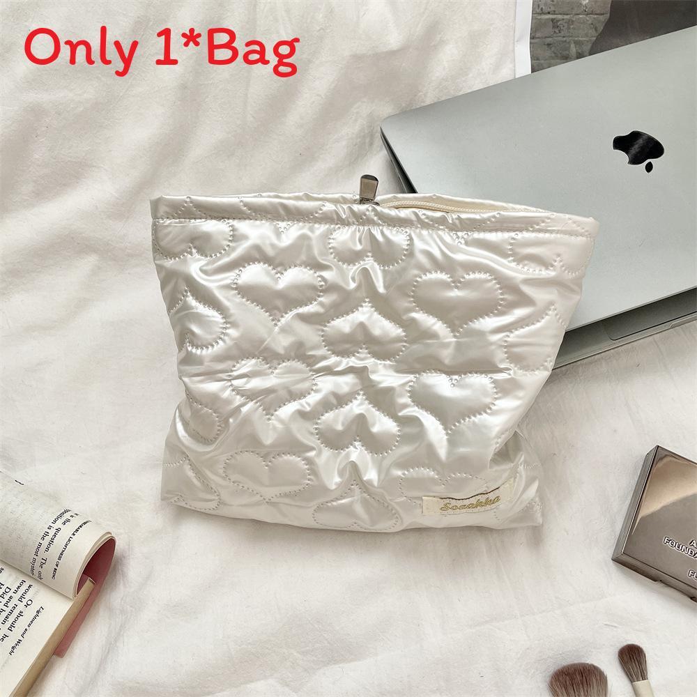 Pu Heart Handheld Makeup Bag With Geometric Pattern For Daily Use