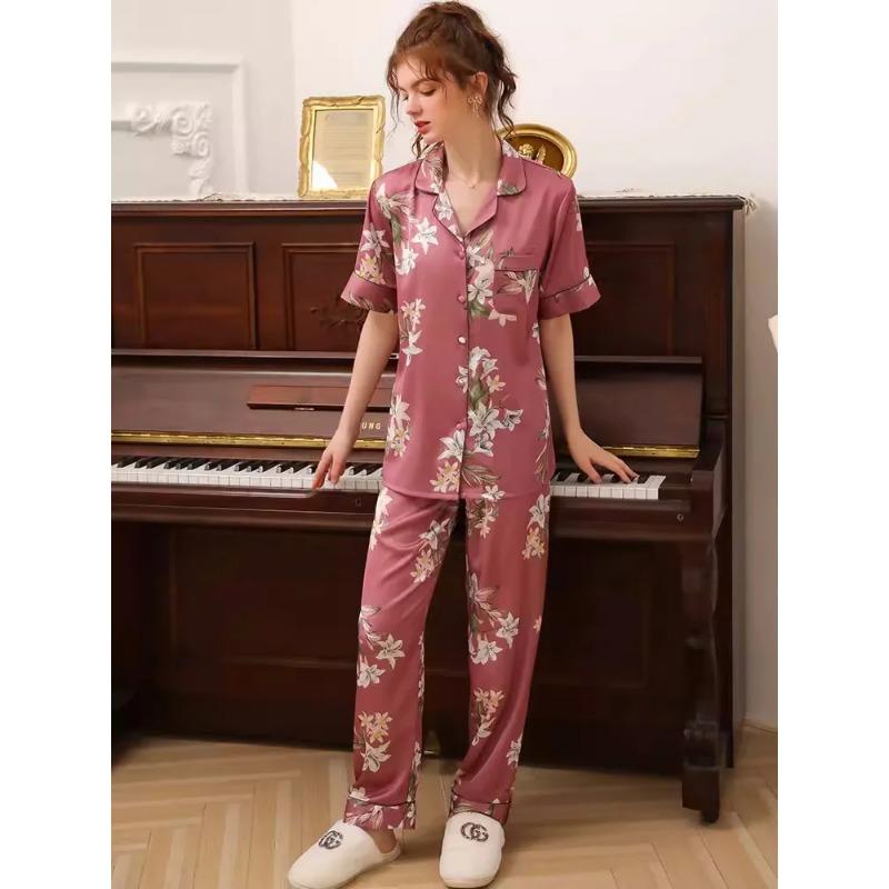 Pijamas de Seda Pura Femininas, Pijamas de Cetim, Pijamas com Botões, Pijamas de Seda Estampados