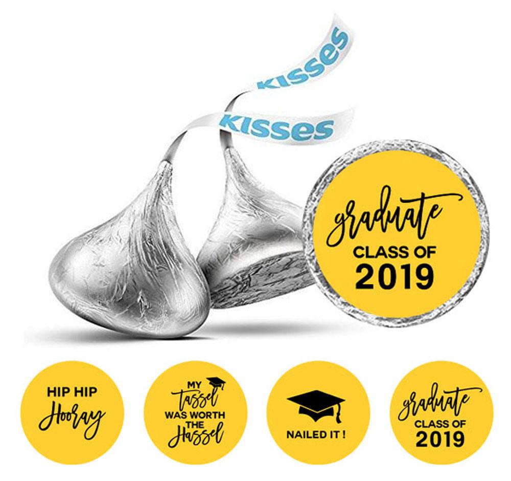 

Darling Souvenir Candy Chocolate Labels Graduation Theme Stickers 190 шт. DIY 0.75 Inches Diameter жовтий