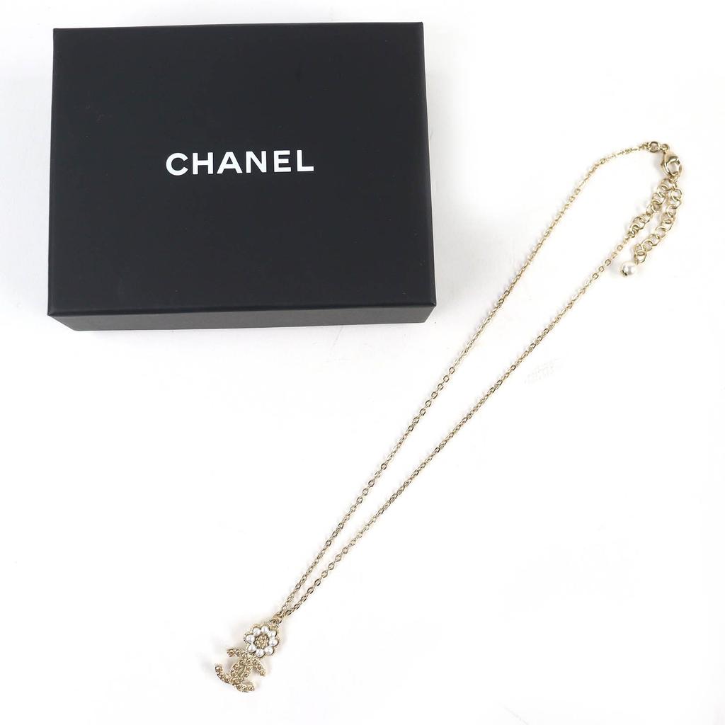 Excellent CHANEL Necklace Camellia COCO Mark Rhinestone Faux Pearl gold B22K Used