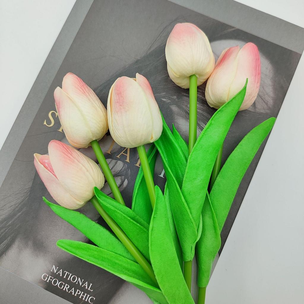 Simulated Tulip Home Decoration PU Feel, Simulated Flowers, Fake Flowers, Flower Arrangement for Landscaping