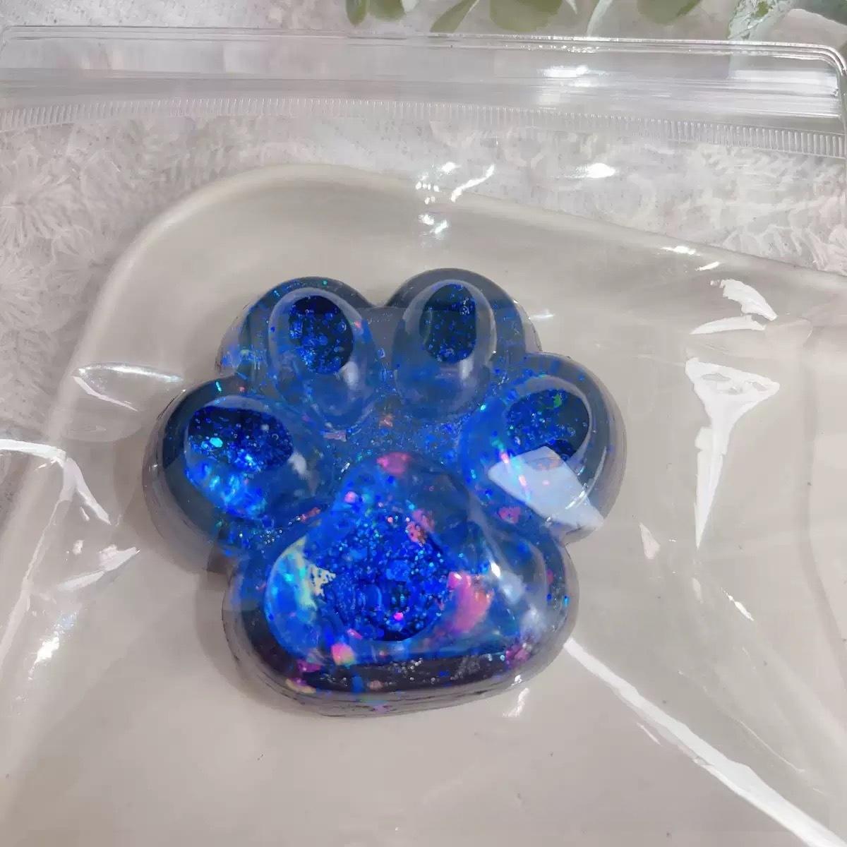 

Silicone Squishy Toy Slow Rebound Stress Reliever Toys Fidget Cute Squeeze Cat Paw Pinch Decompressing Relax Gift for Kids Adult