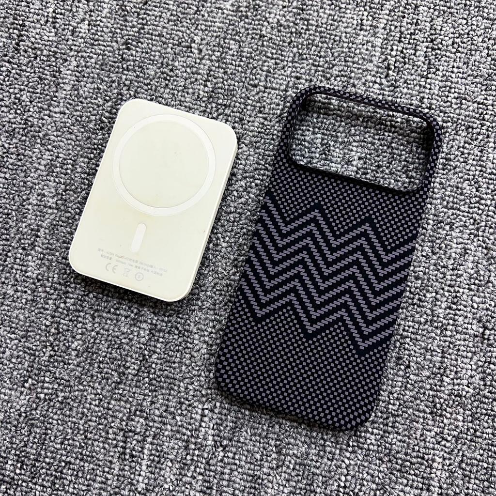 17 Applicable iPhone16promax half pack magnetic suction 16 Apple 17pro mobile phone case 17promax protective case