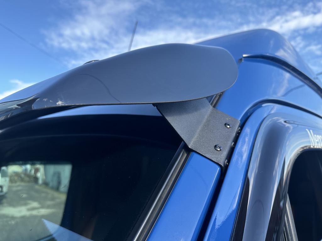 Visor On the Windshield (black Gloss, 5mm) for Mercedes Sprinter W901/902/903/904/905 1995-2006