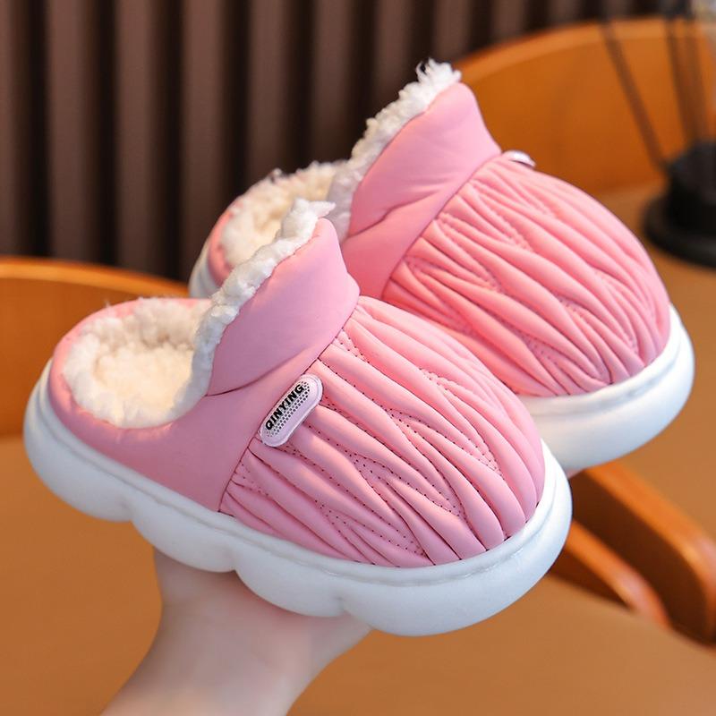 

Детские хлопковые тапочки зимние для дома с плюшевой подошвой size 24/25