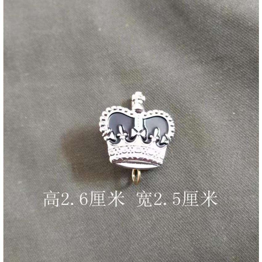 Metallabzeichen-Bekleidungszubehör wird ebenfalls ausgemustert