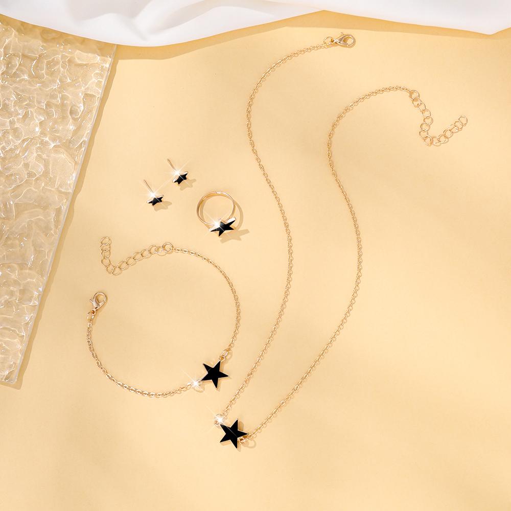 

Набор из 5 предметов Ожерелья с подвесками в форме звезд, серьги, кольца Модный уличный стиль Циркон Многофункциональный Для повседневной носки чёрный