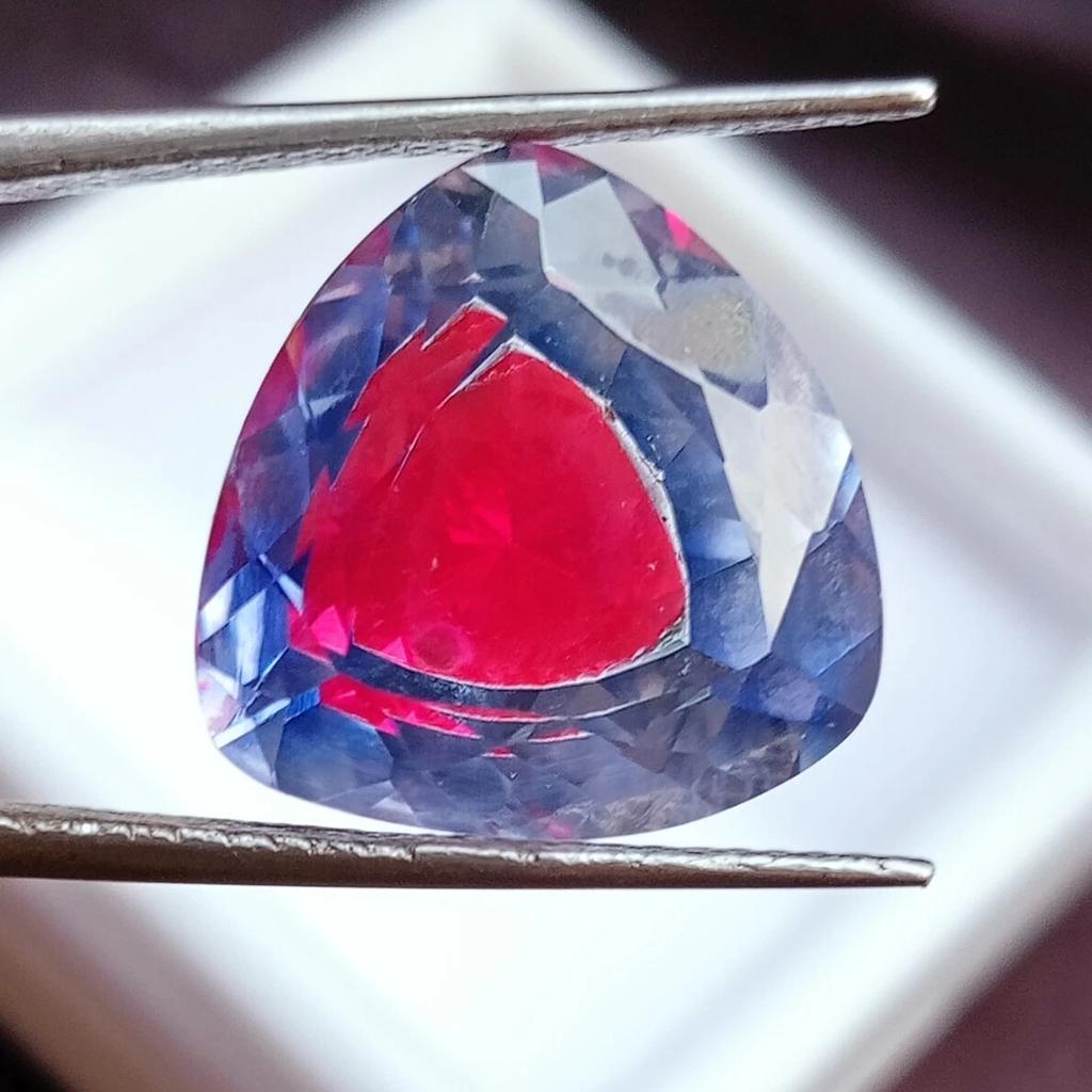 Beautiful Pitambari Sapphire Bi-Color Natural Trillion Cut 18+ Ct Gemstone