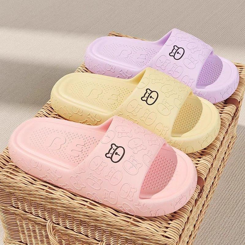 Little Bear Women's Non-Slip Summer Slippers: Portable, Shower-Ready, Cute Dorm & Hotel Bathroom Footwear