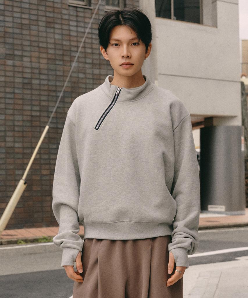 XERO Diagonal Half Zip Sweatshirt [Melange Gray]