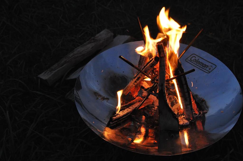 Sasurawo makitate (Large) - Compact Firewood Stand for Campfires and Fire Pits - Stainless Steel - Camping & Outdoor