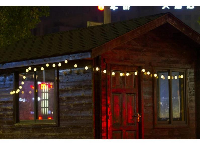LED Solar Vintage String Lights - Outdoor Garden Transparent Ball Bulbs