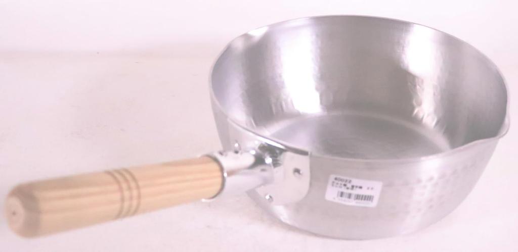 Koinu-jirushi K Aluminum Double-Spouted Hammered Yukihira Pot 22.5cm
