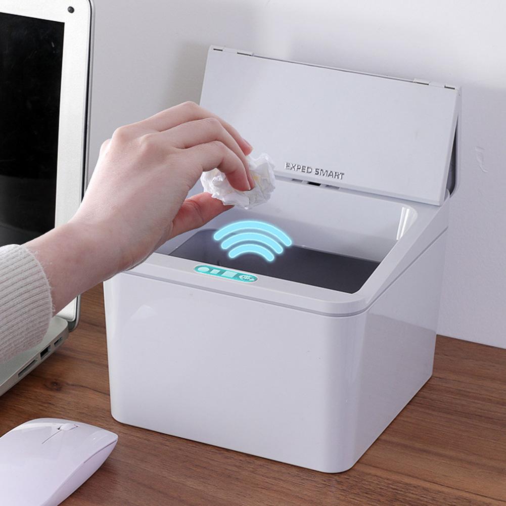 Pattumiera da scrivania con sensore elettrico Pattumiera automatica portatile con coperchio Secchio contenitore da 4L a batteria/ricaricabile per casa, ufficio