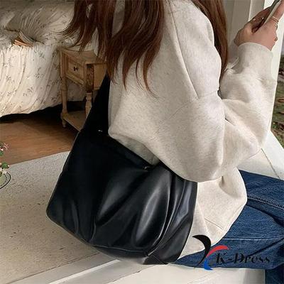 Hřejivá crossbody taška (5 barev)