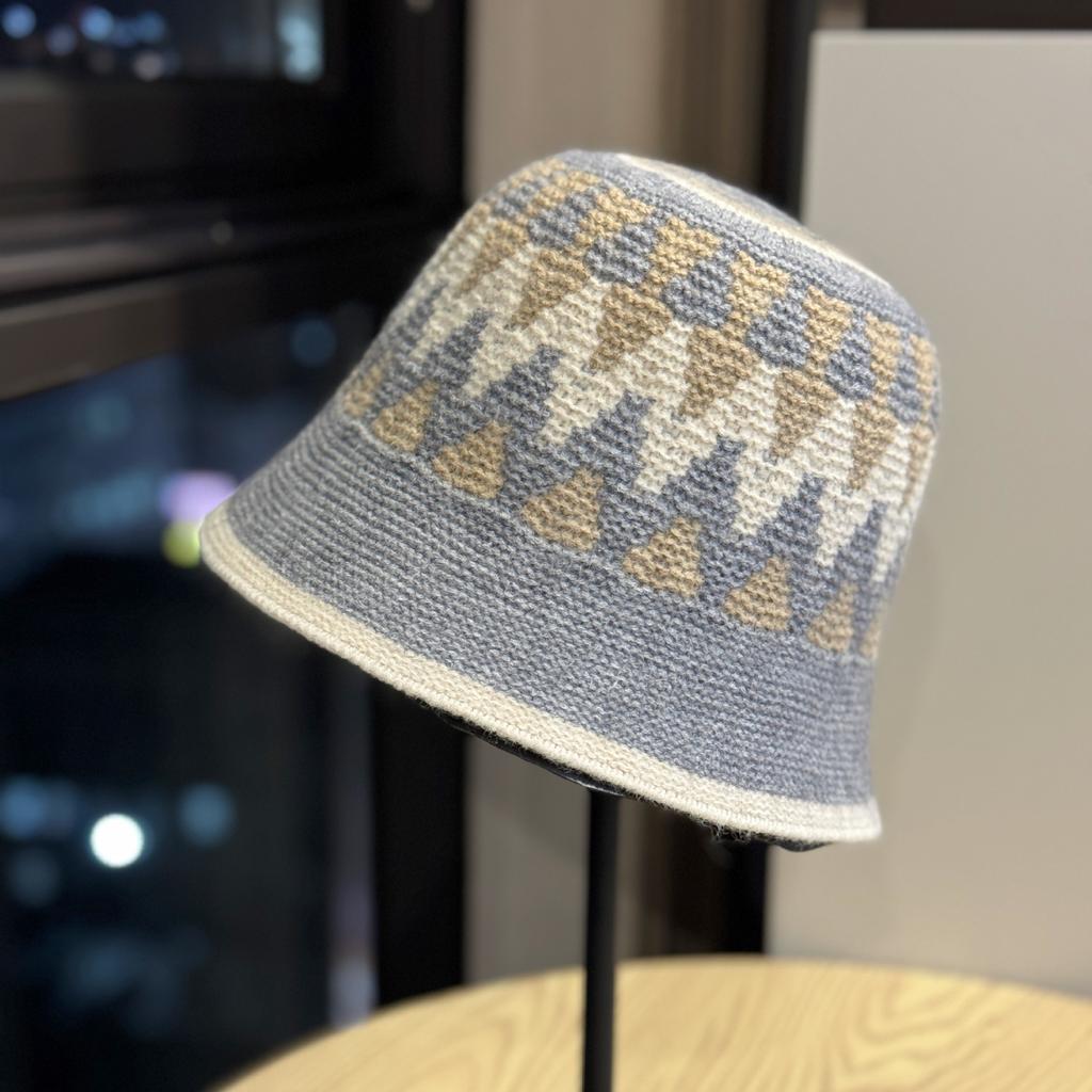 New Autumn and Winter Rhombus Knitted Fisherman Hat for Women Korean Style Warm Ear Basin Hat Fashionable and Versatile Face Showing Small Hat Trendy