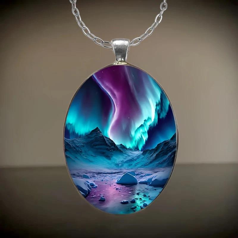 

Exquisite Patterned Glass Pendant Necklace, Versatile Necklace One Size срібний