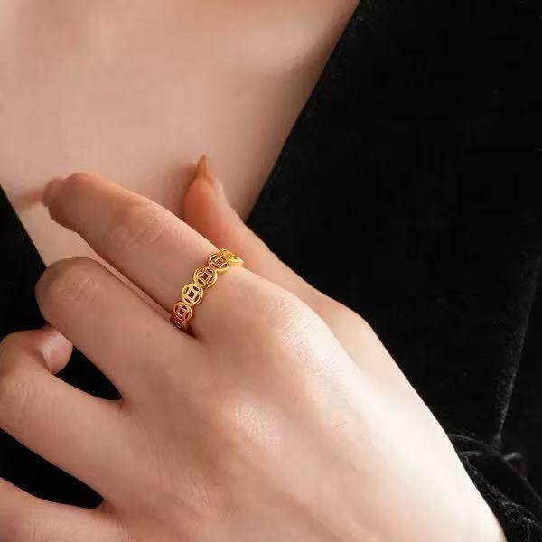 Gold-Plated Women's Smooth Surface Open Copper Coin Ring - Simulated Gold, Light Luxury, High-End Accessory