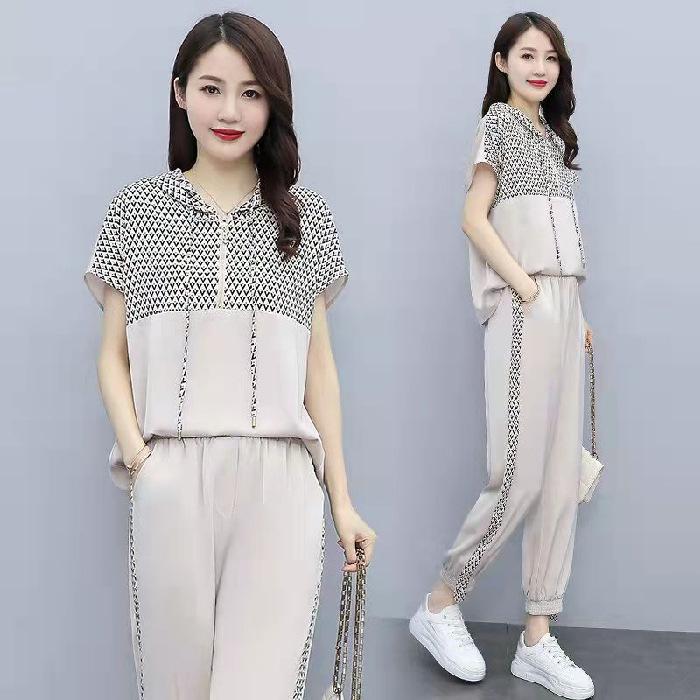 

Summer Women s Sportswear Short-sleeved Casual Jogging Short Loose T-shirt Nine-point Pants Two-piece Sportswear S бежевый