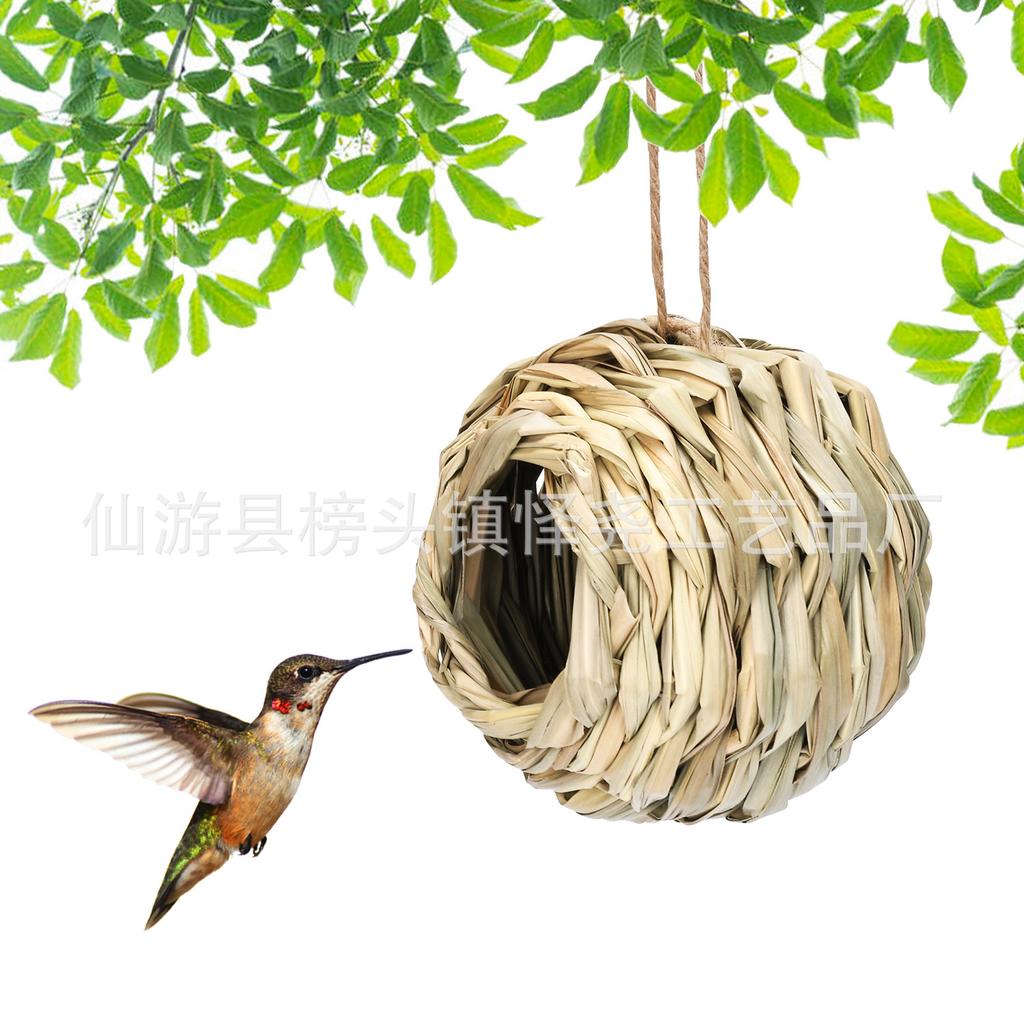 Assorted Natural Bird Nest Set Handwoven Grass Wicker Birdhouse Hanging Outdoor Garden Bird Shelter for Small Birds Decoration