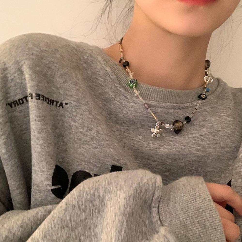 Color Dopamine Coloured Glaze Flower Heart Pendant Necklace Clavicle Chain for Women Charm Design Beaded Necklace Jewelry Gifts