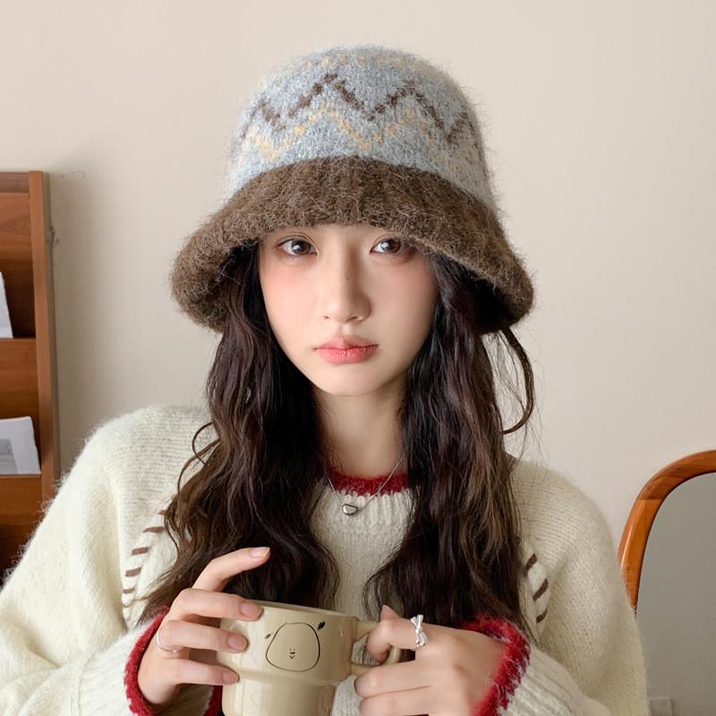 Casual Polyester Fisherman Hat With Warmth And Windproof Features For Outdoor Sports