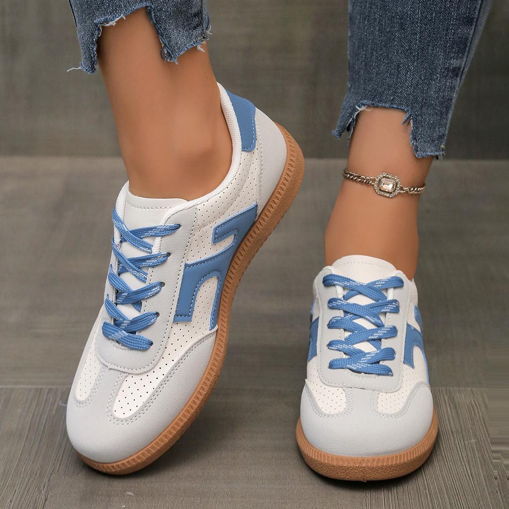 Large Size Thick-soled Comfortable Board Shoes Women's New Comfortable and Versatile Casual Shoes Low-top Lace-up Flat-soled Trendy Shoes