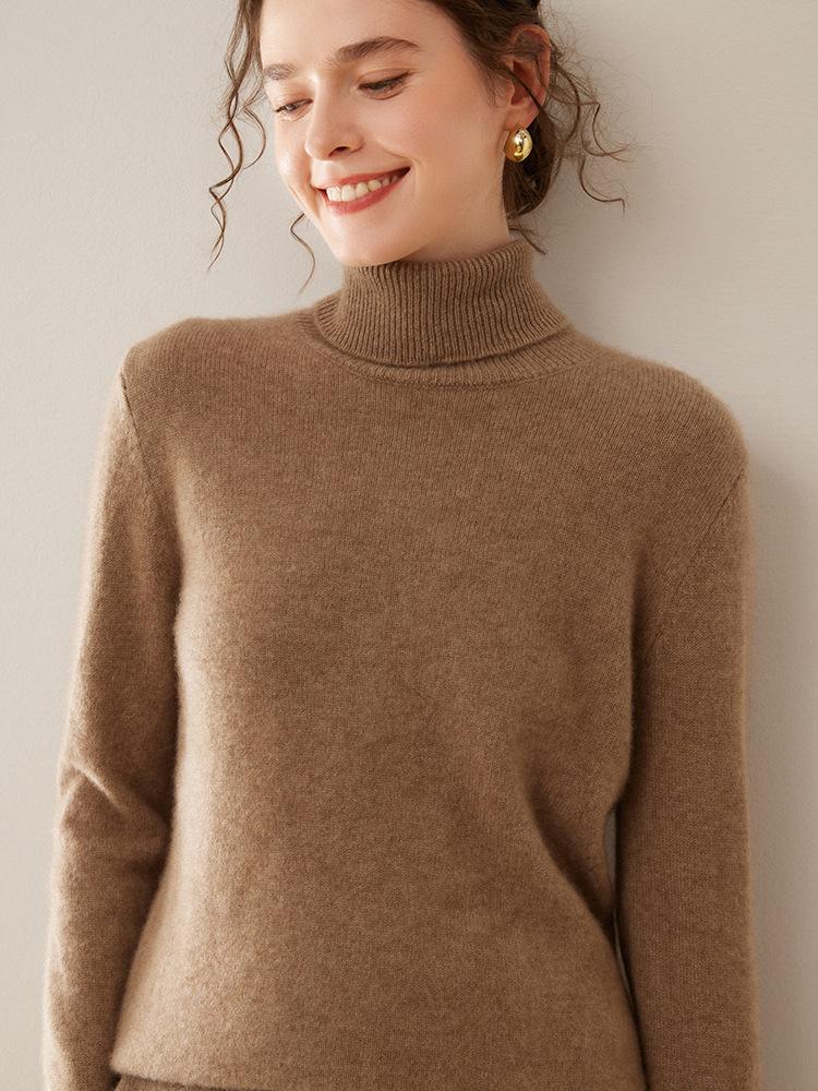 Women's Thickened Cashmere Knit Sweater: Long Sleeve, High Neck, Loose Fit Inner Layer for Autumn and Winter