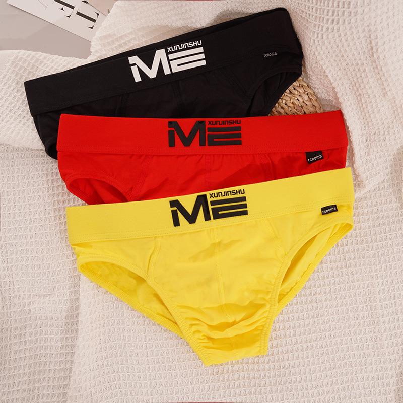 2025 Popular Men's Seamless Cotton Breathable Mid-Waist Sporty Briefs for Teenagers.