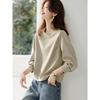 La Chapelle Women's Petite Relaxed Short Round Neck Sweatshirt