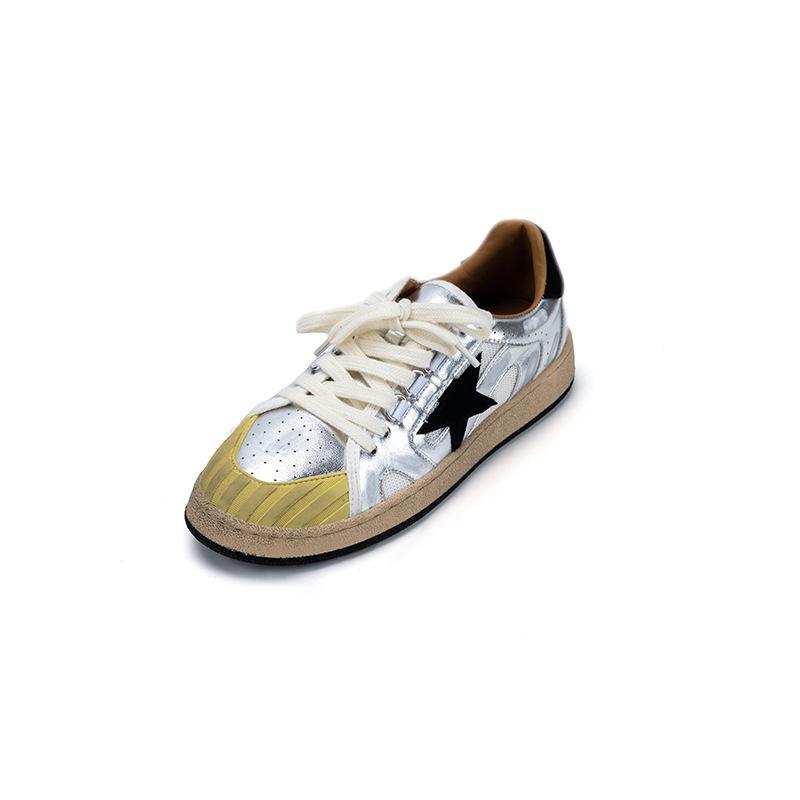 

New versatile little white shoes for women, small thick soles to increase height, sports and leisure board shoes for women, and stars for women 35 серебряный