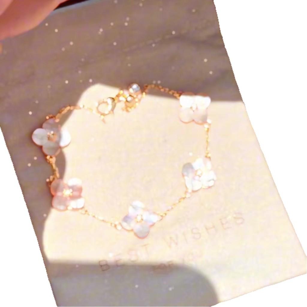 Flower Jewelry Bracelet For Women With 18k Gold Plating And Zircon Stones In Elegant Floral Design For Gift Giving