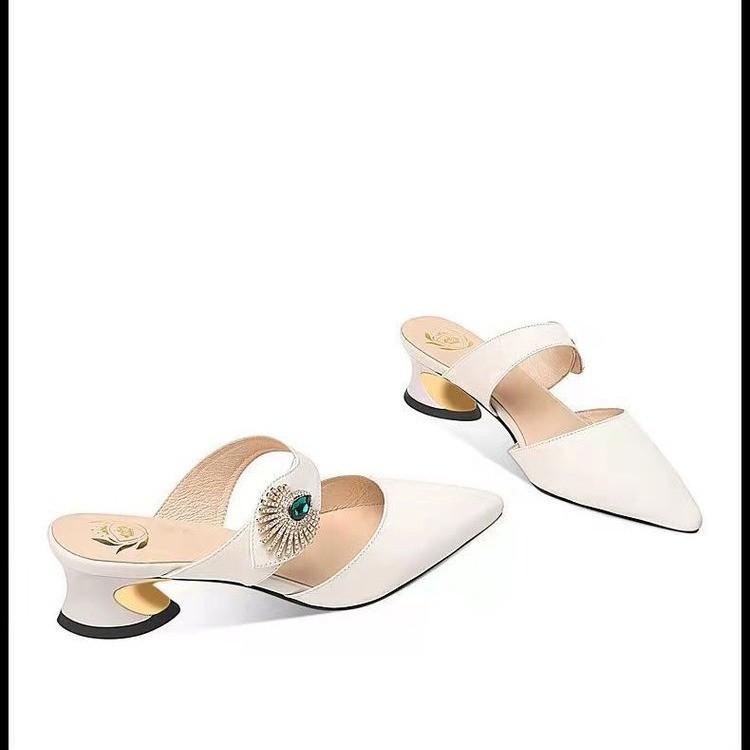 

Summer new temperament celebrity commuter thick heel wear half bag head single shoes 2025 French high sense bag head half drag 40