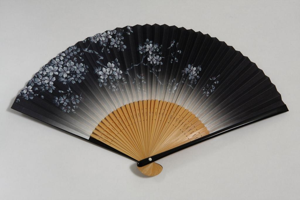 Faltfächer Blüte Handgefertigt von Kyoto Kommt mit Fächerpapierbox Inklusive [Hasegawa] „Kirschblütenmuster“ Zweiseitiges Design, Handwerker, Bestickt, Etui,