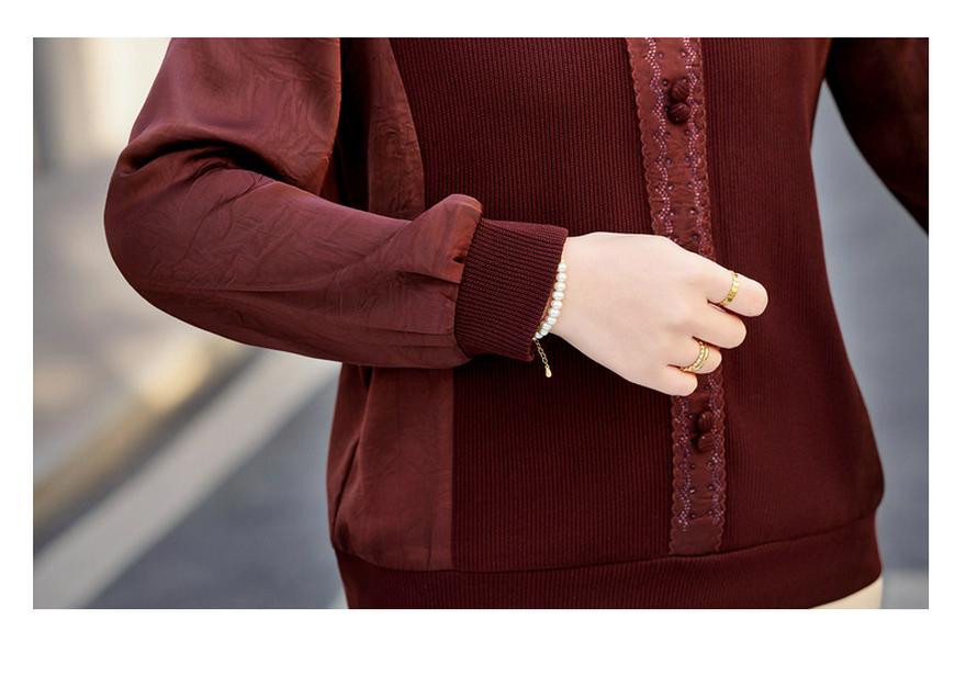 Stylish 2026 Spring Top for Middle-Aged & Elderly Women: Long-Sleeved, Slim-Fit Apparel