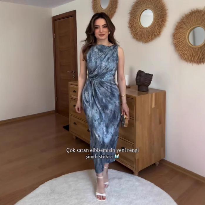 Elegant 2025 European & American Slimming Sleeveless Vest Dress