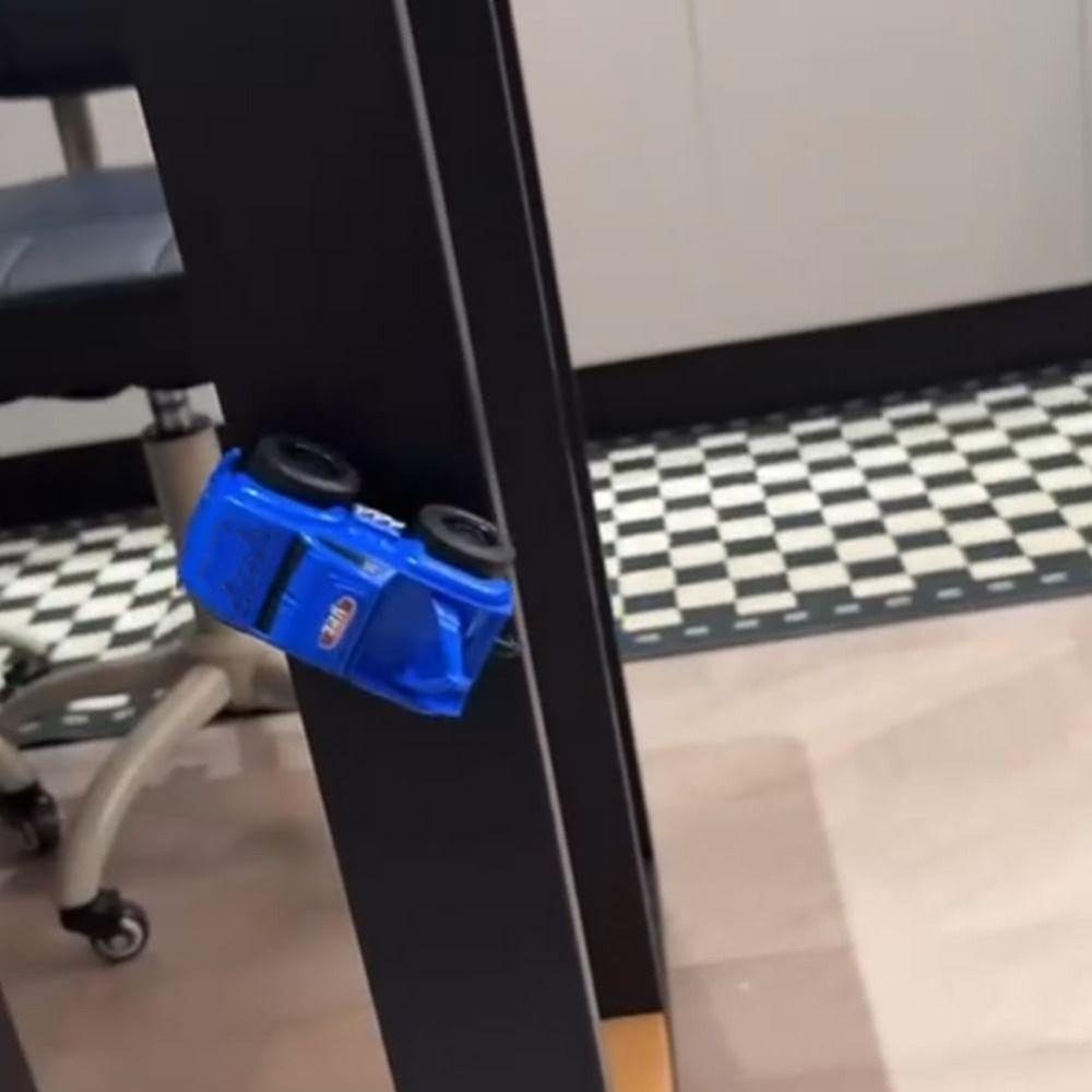 Inertial Magnetic levitation Wall Car Toy Wall Climbing Toy Car  for Kids Aged 3-12